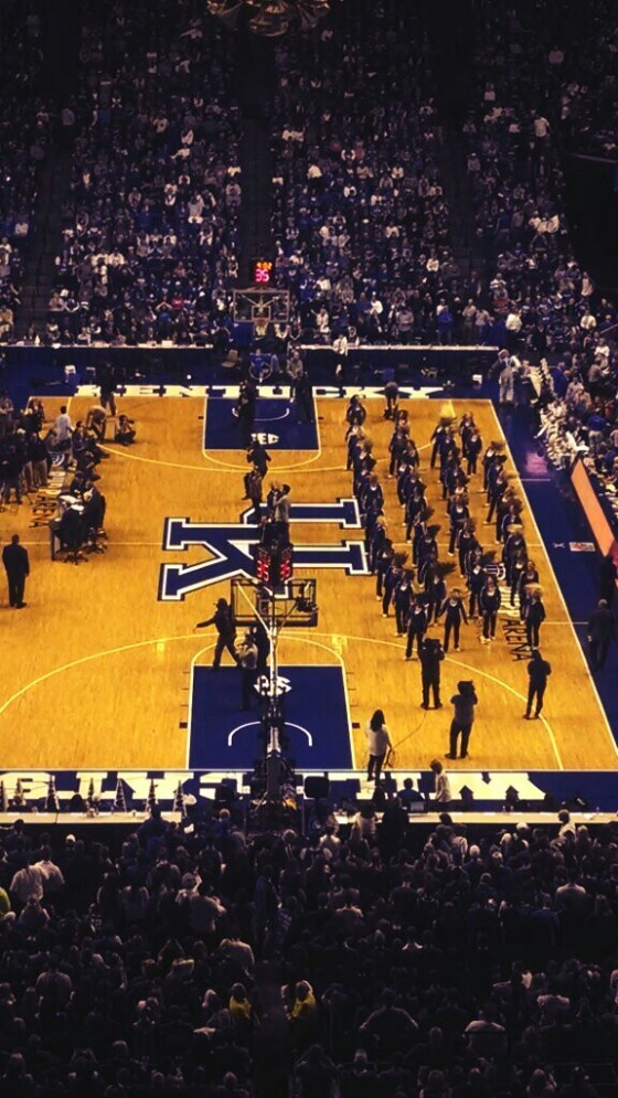 AcoUstiKats with UK dance at the half